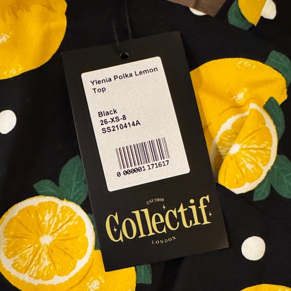 Collectif Black Crop Top with Lemon Print - Picture 2 of 7
